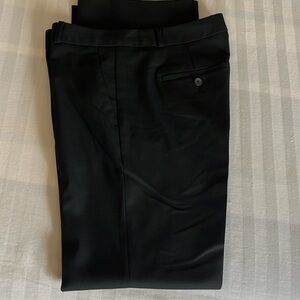 Brand new without tags Banana Republic size 6 “Logan” trousers/pants/slacks.